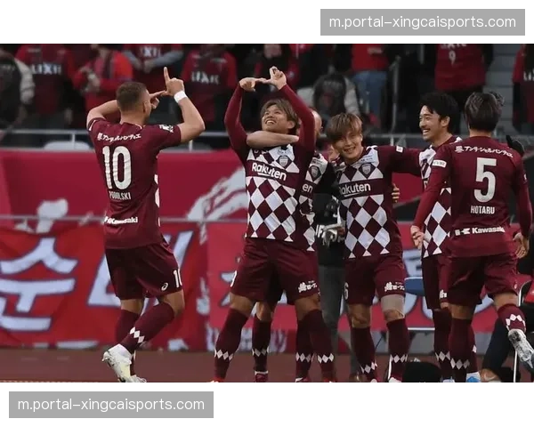 神户胜利船防守硬度复盘 面对身体对抗强队时失位问题分析