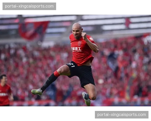 成都蓉城费利佩生日夜爆发 替补奇兵改变比赛走势